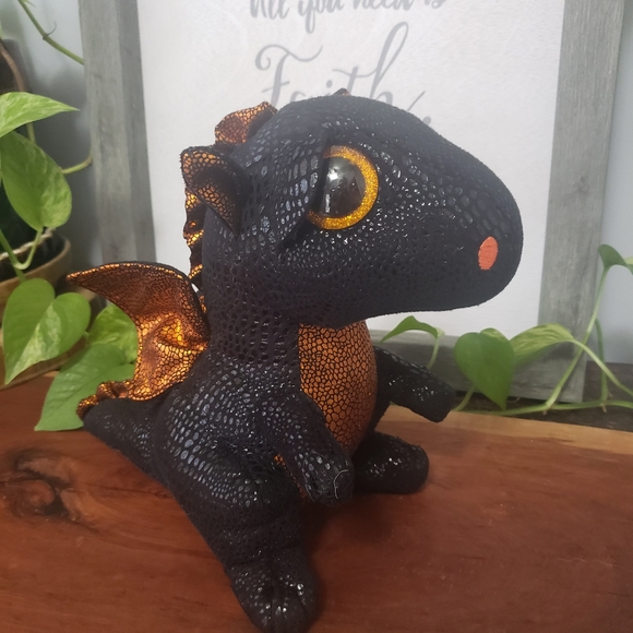 9" Ty Beanie Boo Merlin Dragon Black Orange Shiny 2017 - Picture 10 of 12